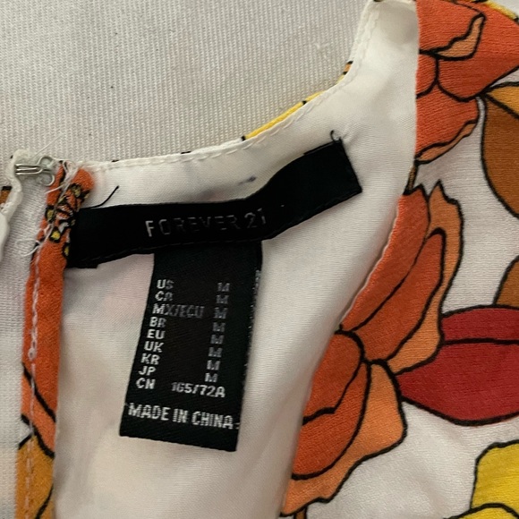 Forever 21 M romper floral women mini womens euc - Picture 3 of 4